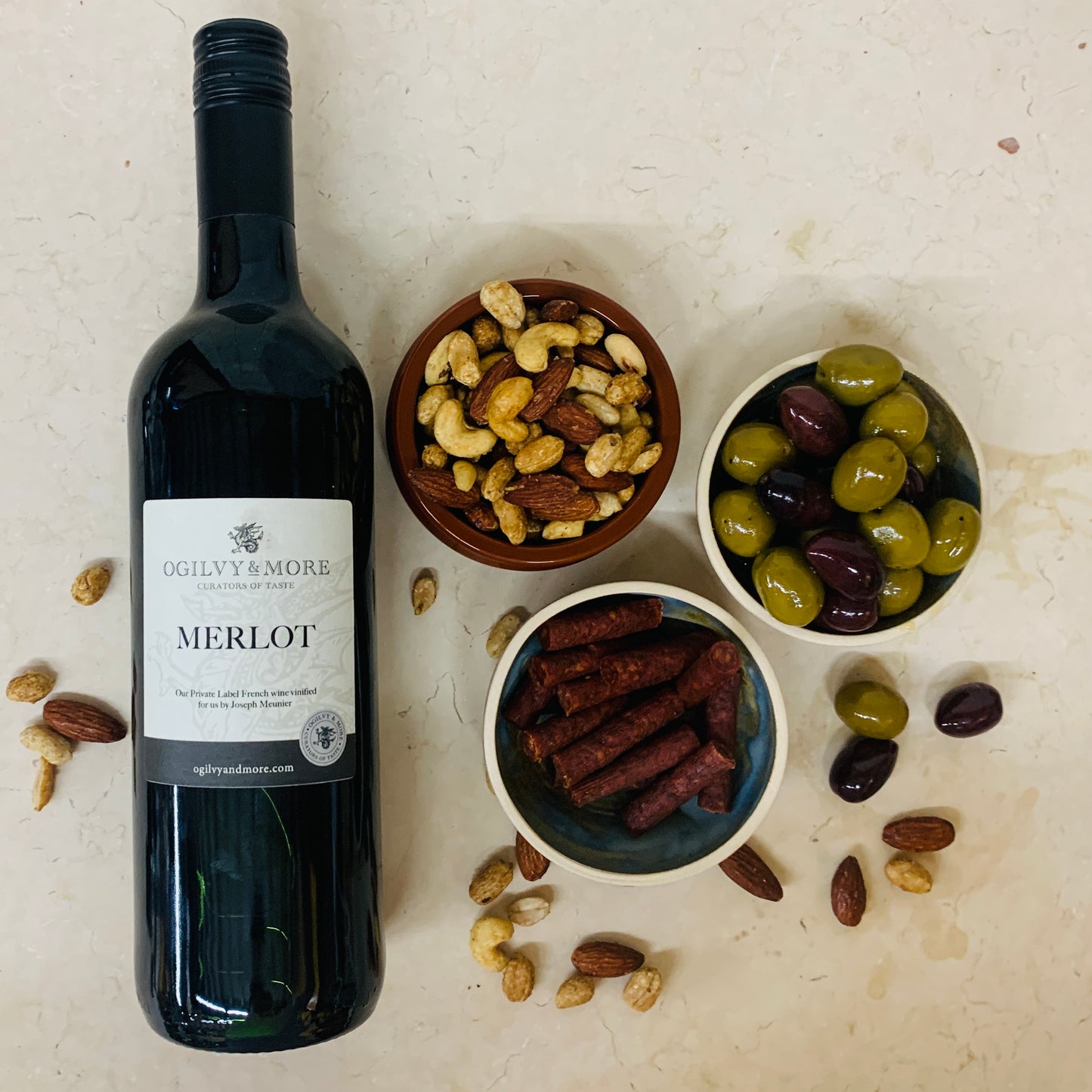 O&M Exclusive Wine and Nibbles Treat Pack