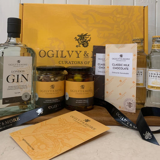 O&M Exclusive Gin and Nibbles Hamper - Turbo!