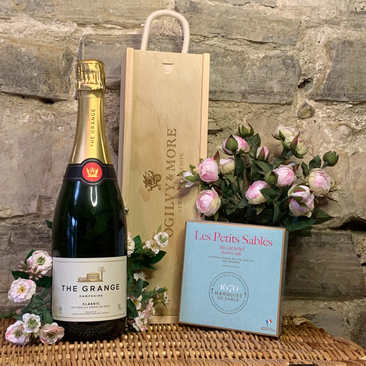 Grange Classic English Sparkling Wine and Biscuits